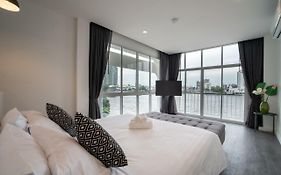 เข้าท่าห์ ริเวอร์เทล